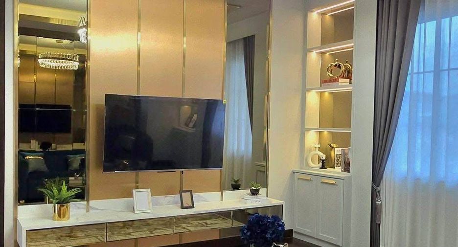 For rent and for sale 4 bedrooms house in Lat Krabang, Bangkok