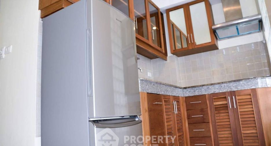 Condo en alquiler de 2 habitaciones en Sathon, Bangkok