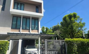 For rent 3 bedrooms house in Suan Luang, Bangkok