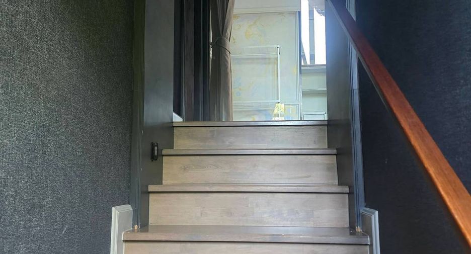 For rent 3 bedrooms house in Suan Luang, Bangkok