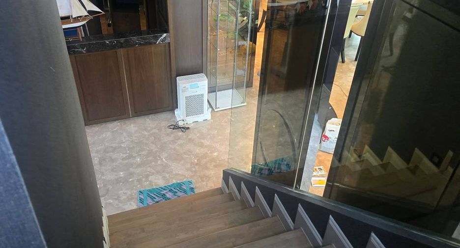 For rent 3 bedrooms house in Suan Luang, Bangkok