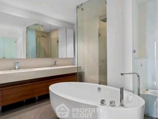 Condo en alquiler de 4 habitaciones en Sathon, Bangkok