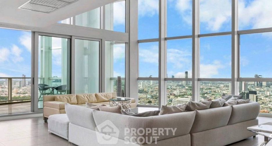 Condo en alquiler de 4 habitaciones en Sathon, Bangkok