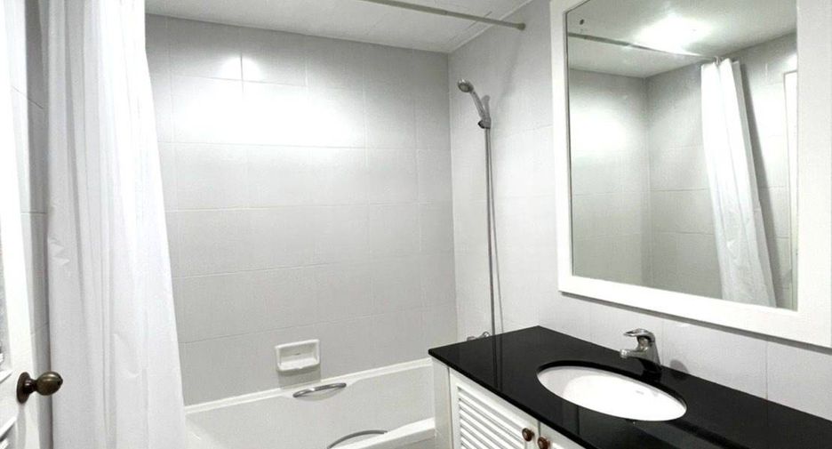 Wohnung zur Miete mit 1 Zimmer in Watthana, Bangkok
