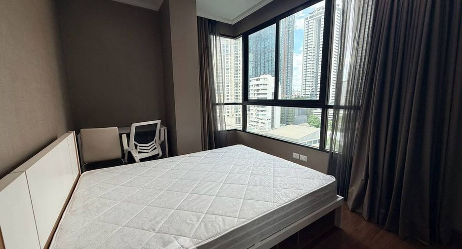 For rent 2 bedrooms condo in Sathon, Bangkok