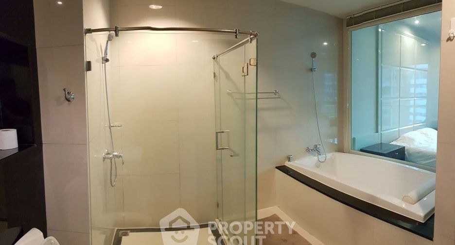 For rent 1 bed condo in Pathum Wan, Bangkok