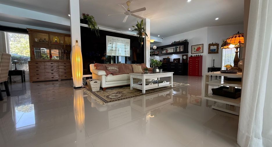 Villa en venta de 4 habitaciones en Hua Hin, Prachuap Khiri Khan