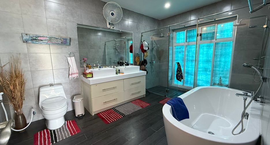 Villa en venta de 4 habitaciones en Hua Hin, Prachuap Khiri Khan