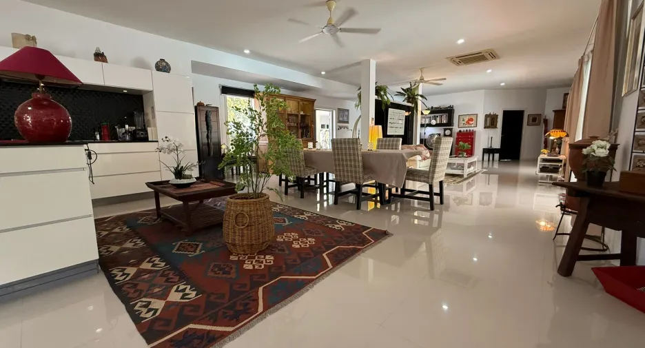 Villa en venta de 4 habitaciones en Hua Hin, Prachuap Khiri Khan