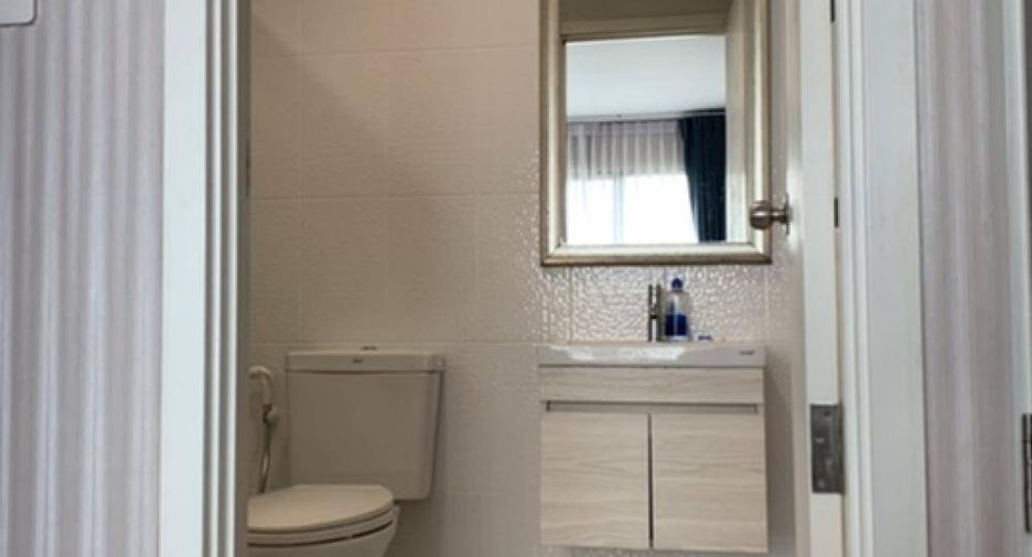 For sale 1 Beds condo in Bang Phlat, Bangkok