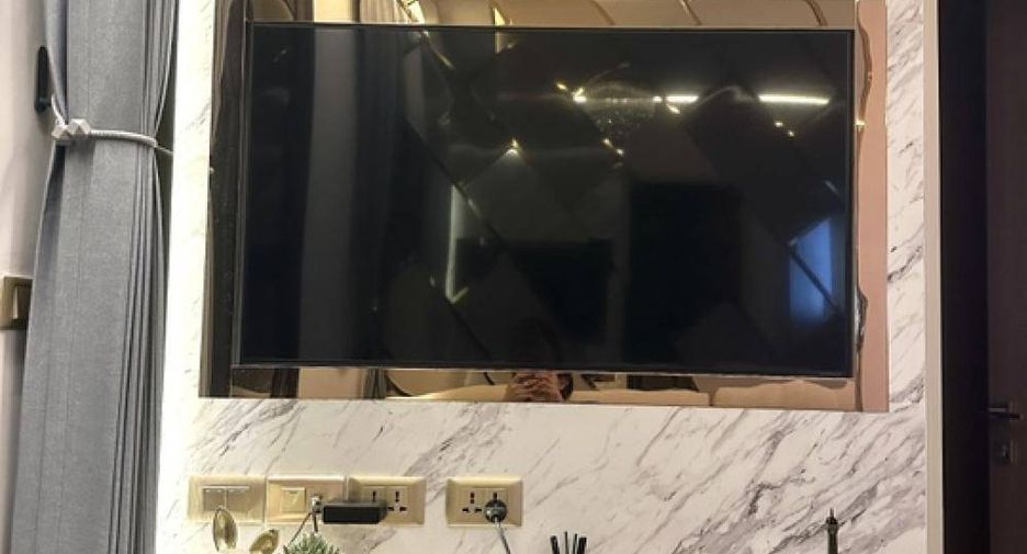 For sale 1 bed condo in Huai Khwang, Bangkok