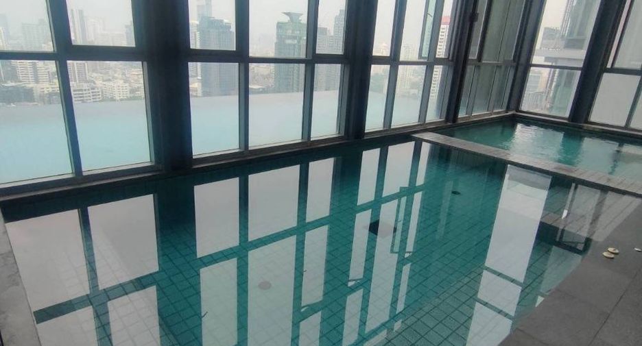 For sale 1 bed condo in Khlong Toei, Bangkok