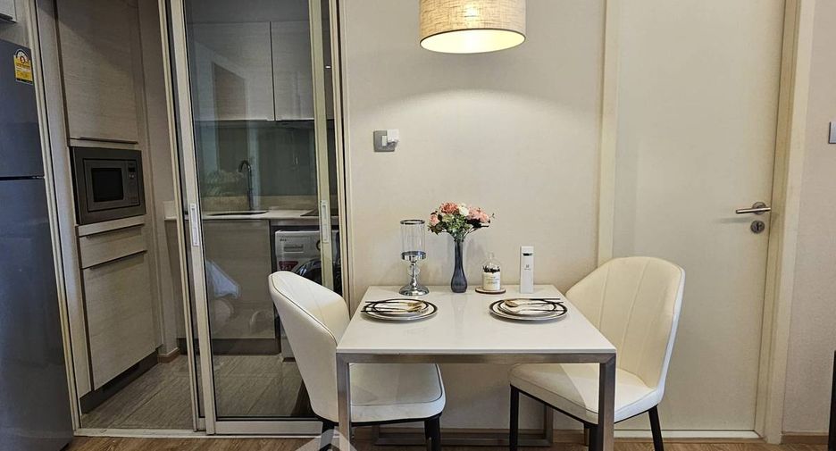 For rent and for sale 1 bed condo in Watthana, Bangkok