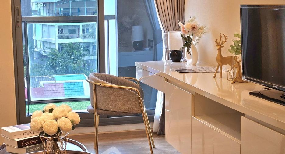 For rent and for sale 1 bed condo in Watthana, Bangkok