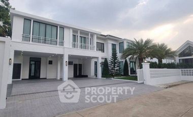For rent and for sale 6 bedrooms house in Lat Krabang, Bangkok