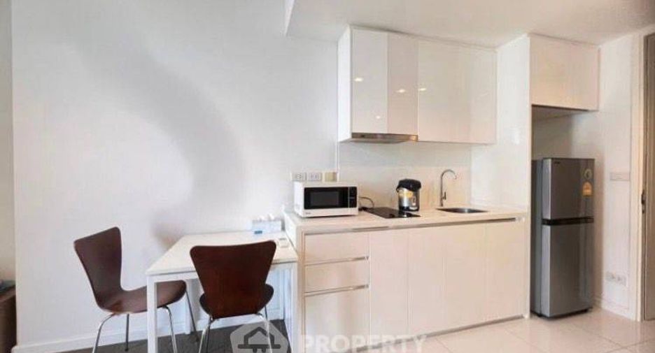 For sale 1 Beds condo in Sathon, Bangkok