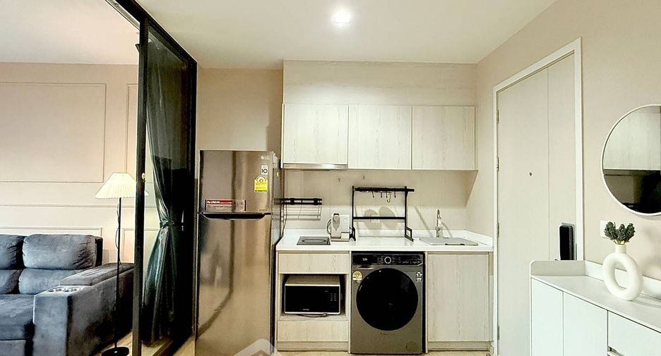 For sale 1 bed condo in Khlong Toei, Bangkok