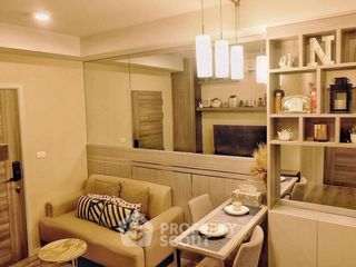 Condo en venta de 2 habitaciones en Bang Na, Bangkok