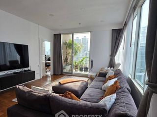 For sale 3 ベッドルーム condo in Khlong Toei, Bangkok