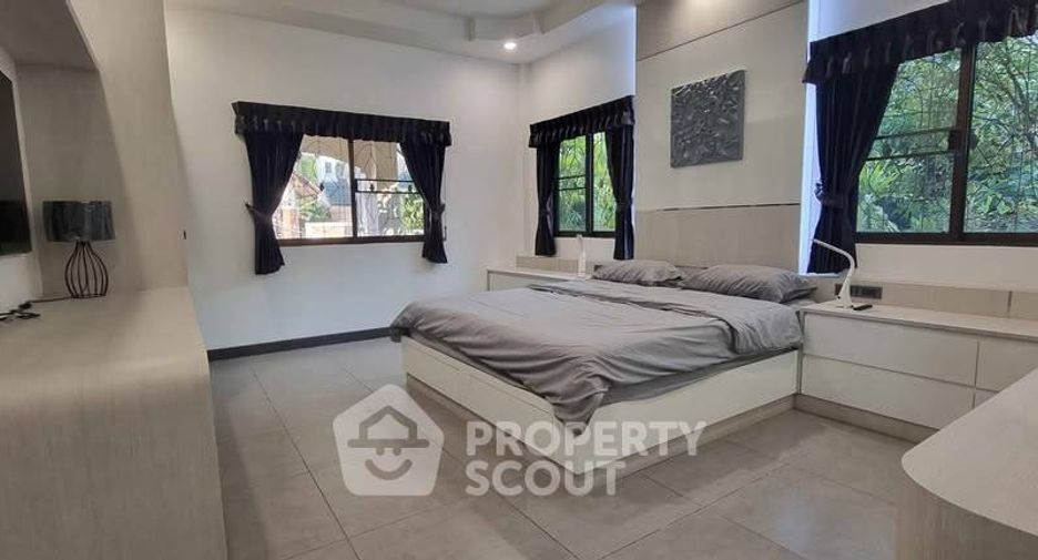 À louer et à vendre 3 chambres maison à Bang Lamung, Chonburi