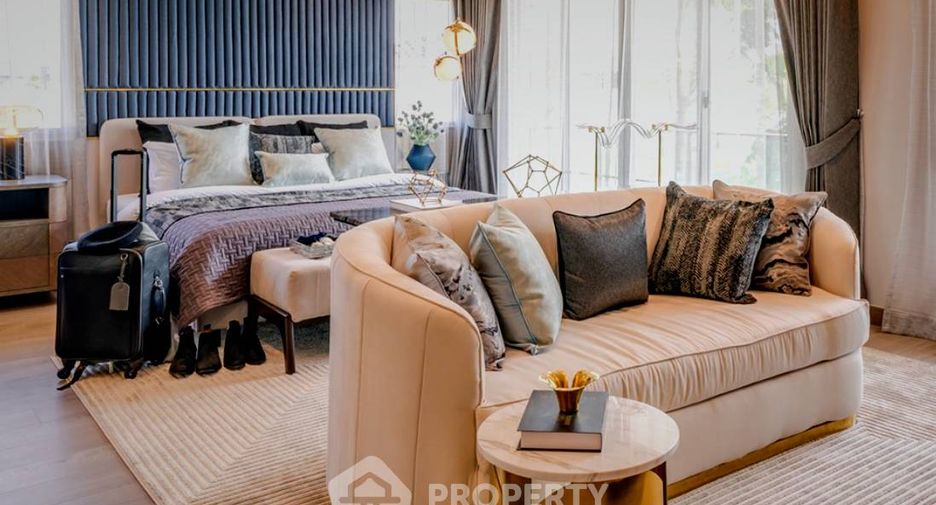 For sale 4 bedrooms house in Saphan Sung, Bangkok