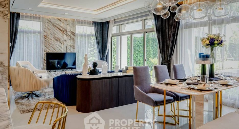 For sale 4 bedrooms house in Saphan Sung, Bangkok