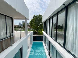 Villa zum Kauf mit 5 Zimmer in Bang Lamung, Chonburi