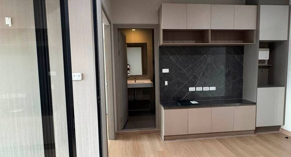 For sale 1 bed condo in Huai Khwang, Bangkok