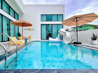 À vendre 4 chambres villa à Na Jomtien, Pattaya
