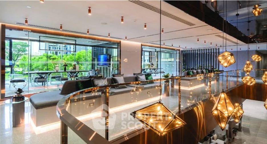 For sale 1 bed condo in Huai Khwang, Bangkok