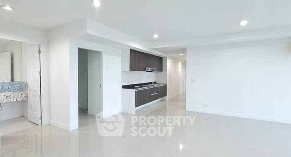 Haus zum Kauf mit 2 Zimmer in Mueang Chon Buri, Chonburi