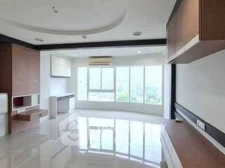 Haus zum Kauf mit 2 Zimmer in Mueang Chon Buri, Chonburi