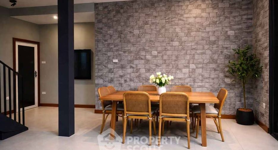 À vendre 4 chambres maison à Mueang Chon Buri, Chonburi