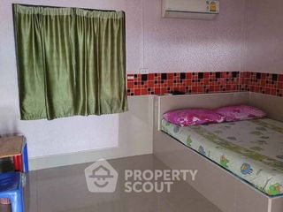 Haus zum Kauf mit 10 Zimmer in Si Racha, Chonburi