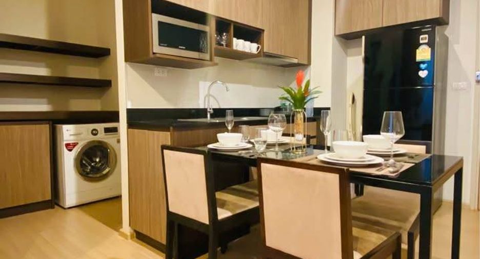 For sale 2 bedrooms condo in Watthana, Bangkok