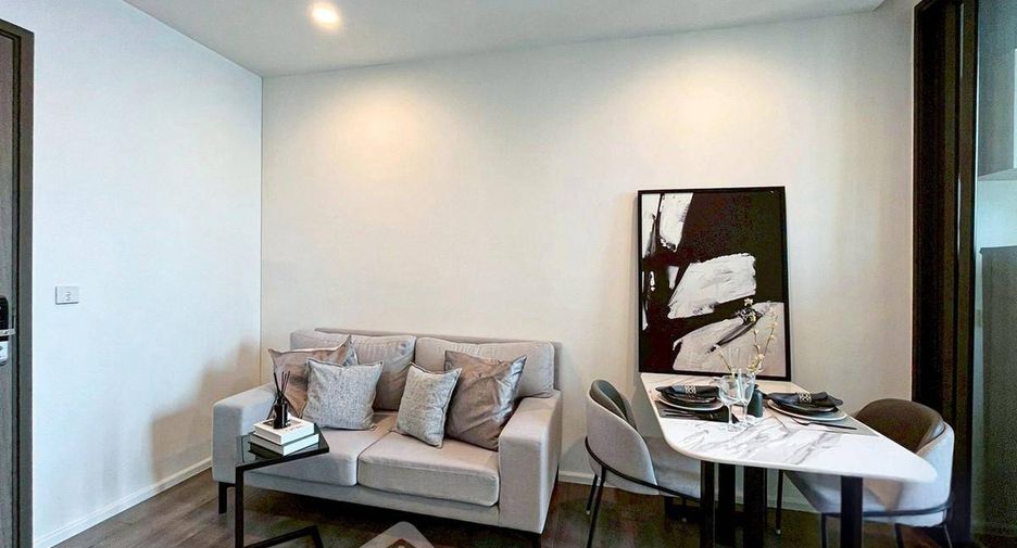 For sale 1 Beds condo in Bang Na, Bangkok