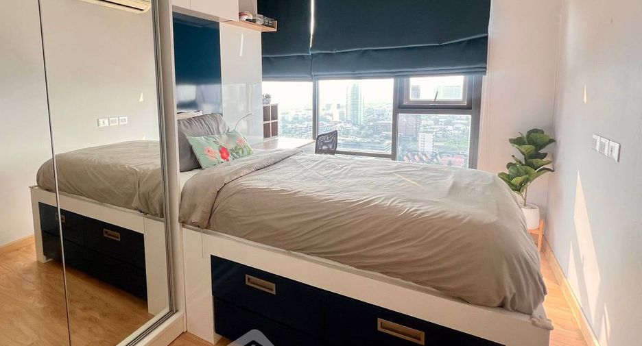 À vendre 2 chambres condo à Khlong Toei, Bangkok