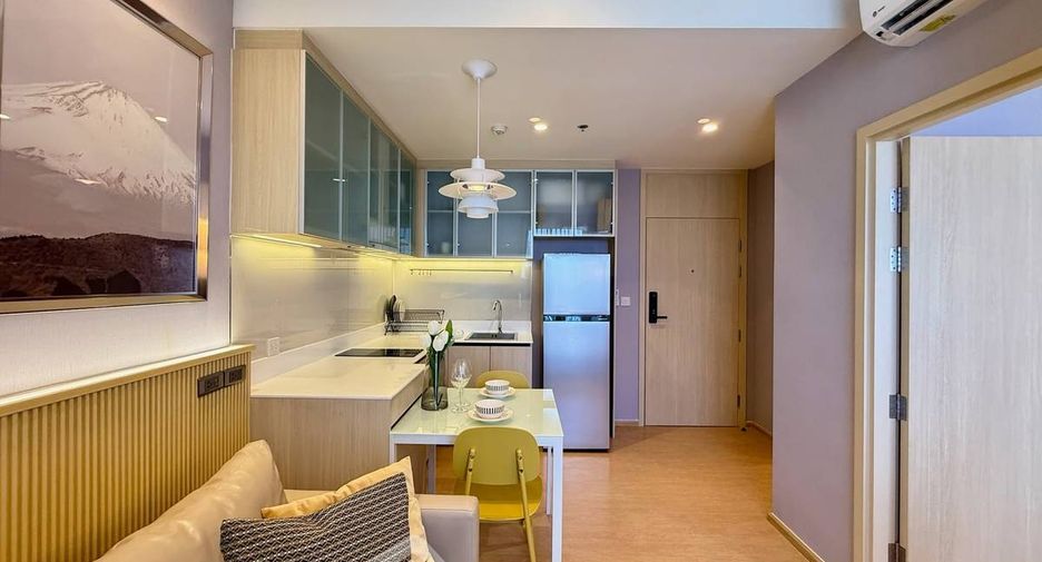 For rent and for sale 1 bed condo in Watthana, Bangkok