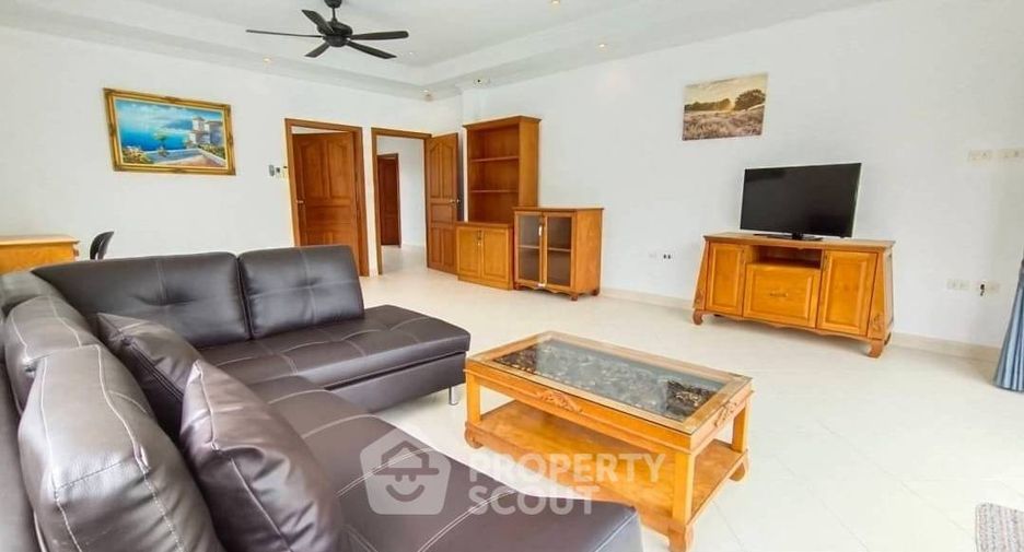 À louer et à vendre 3 chambres villa à Jomtien, Pattaya