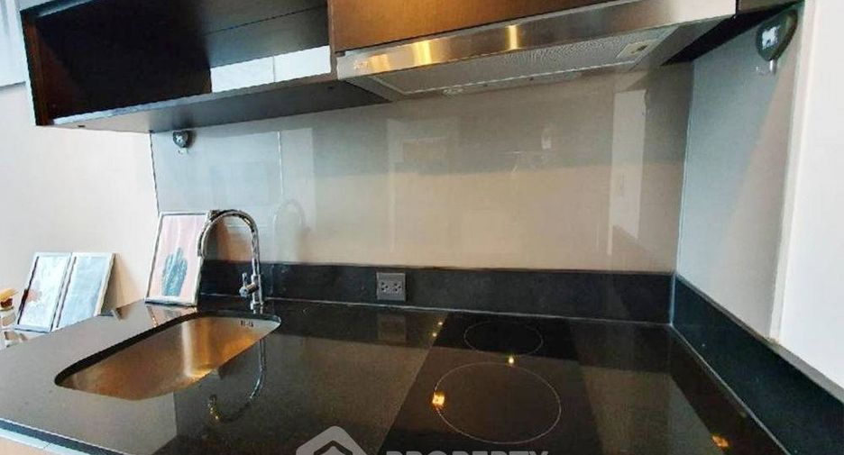 Wohnung zur Miete und zum Kauf mit 1 Zimmer in Khlong Toei, Bangkok