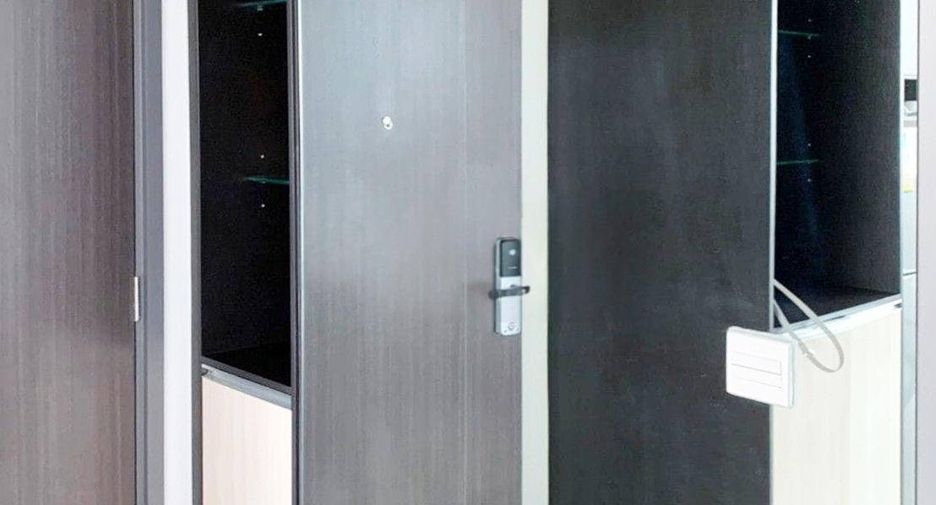 For rent そして for sale 2 ベッドルーム condo in Khlong Toei, Bangkok