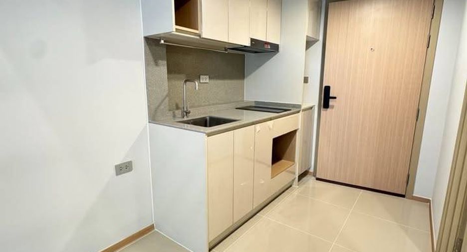 Продажа 2 спальни кондо в Банг Рак, Бангкок