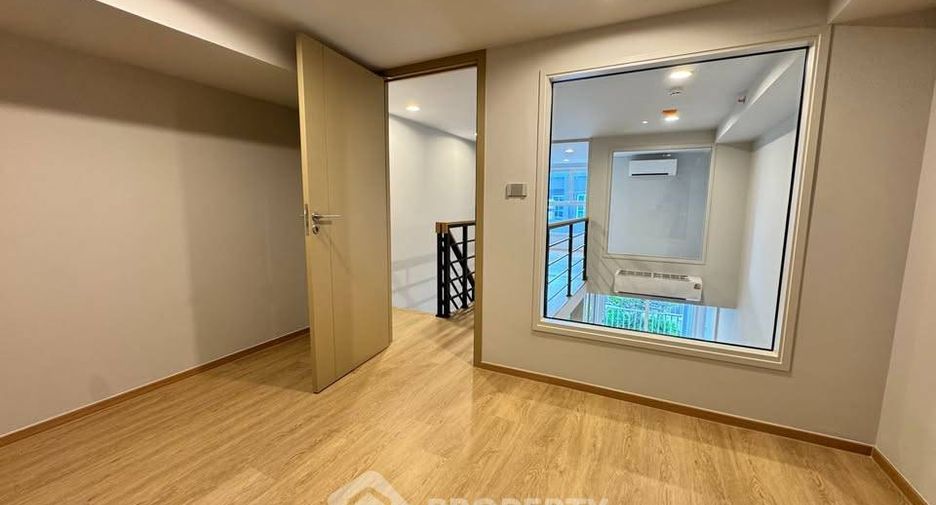 Продажа 2 спальни кондо в Банг Рак, Бангкок