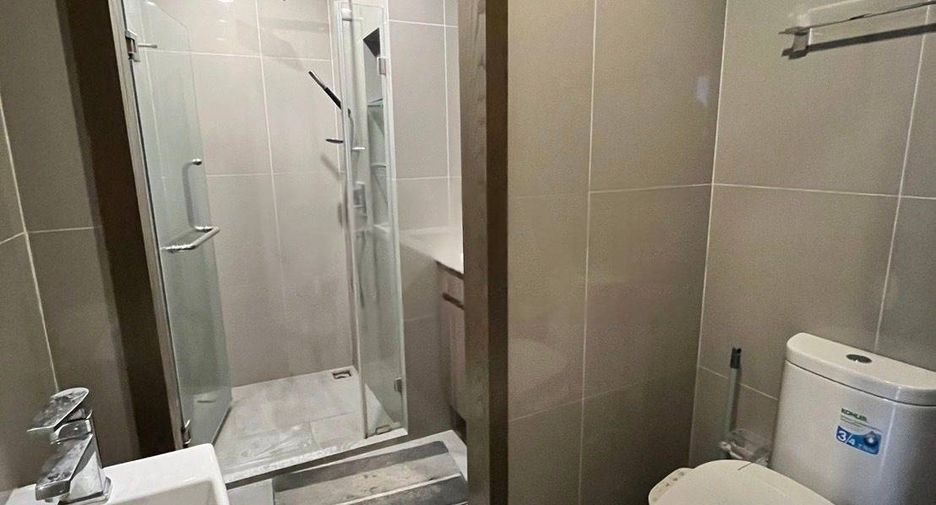 À vendre 2 chambres condo à Watthana, Bangkok