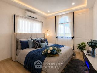 For sale 3 bedrooms townhouse in Bang Lamung, Chonburi