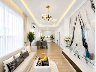 For sale 3 bedrooms townhouse in Bang Lamung, Chonburi