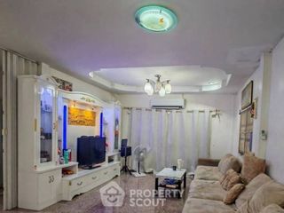出售 4 卧室 独立屋 在 Khlong Sam Wa, 曼谷