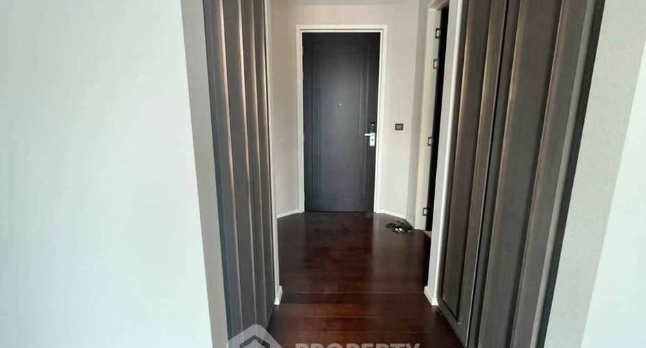For sale 2 ベッドルーム condo in Khlong Toei, Bangkok