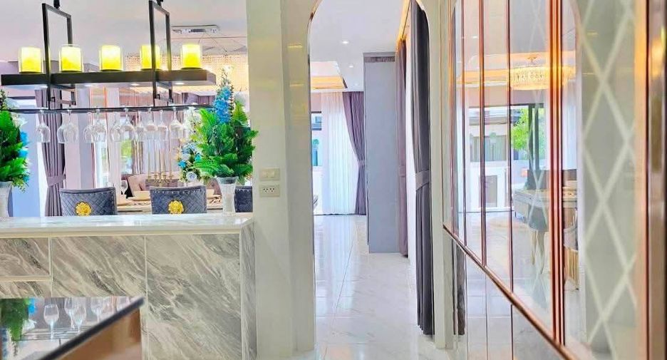出售 4 卧室 公寓 在 Bang Lamung, Chon Buri