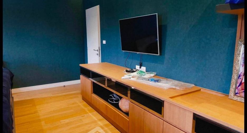 For sale 4 bedrooms house in Prawet, Bangkok